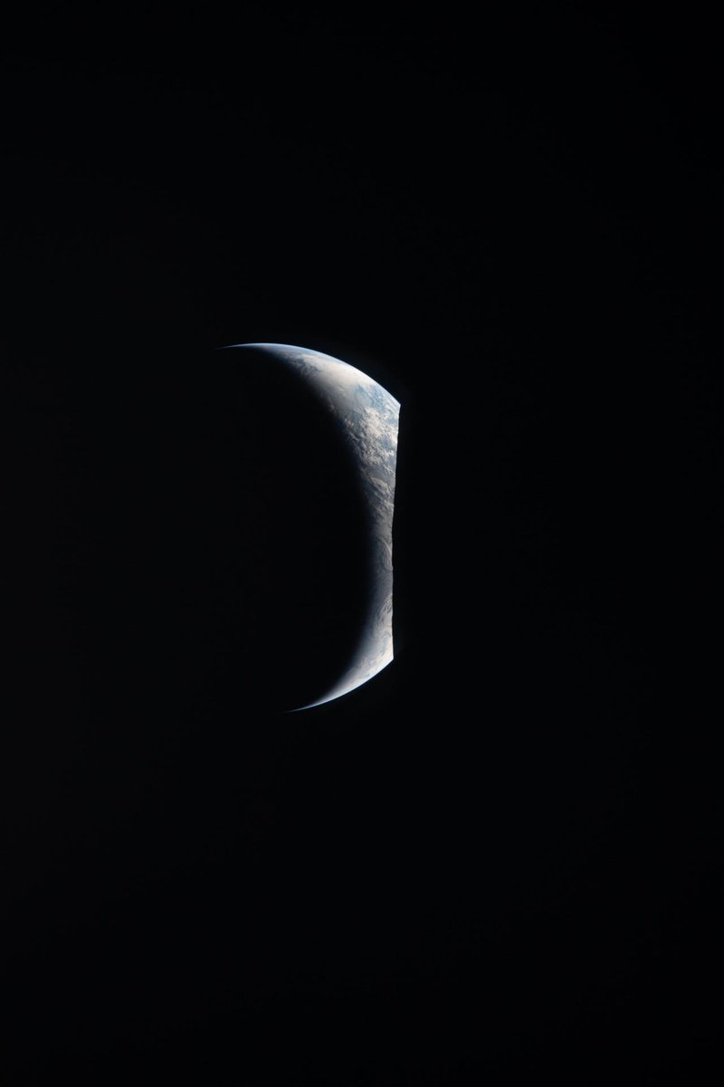 NASAEarth's tweet image. Earthrise (Artemis II’s version)

The Artemis II crew took this photo of Earthrise—when Earth appears to rise from behind the lunar horizon—as the crew flew around the far side of the Moon on April 6, 2026. In this view, Earth looks like a crescent and the Moon is on the right.