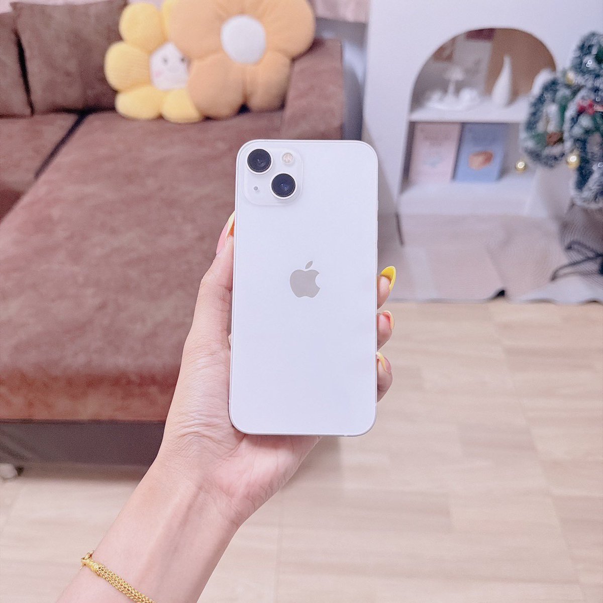twxtwentyeight2's tweet photo. iPhone 13 256GB ศูนย์ไทยแท้ ◝✩🐰🎀

𓈒 11,900 บาท Free shipping

𓈒 ปกติหมด ไม่ติดไอคราว รีได้ตลอด
สแกนได้ปกติ แบตใหม่ จอใหม่

: อุปกรณ์ สายชาร์จ แบต 100%

#ส่งต่อไอโฟน #ไอโฟนมือสองสภาพดี #ไอโฟนมือสอง  #ไอโฟน #ไอโฟนราคาถูก #ไอโฟน13 #ไอโฟนมือ2  #ไอโฟนมือสองราคาถูก https://t.co/0m62GVmLS8