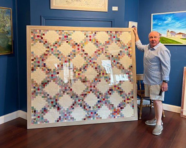 GearyGallery's tweet image. Oversized framing done right. This custom quilt shadowbox (63" x 78") shows how we preserve large, meaningful pieces with expert care. Special orders don’t upset us.
gearygallery.com/accent-picture… 

#CustomFraming #OversizedArt #GearyGallery #DarienCT