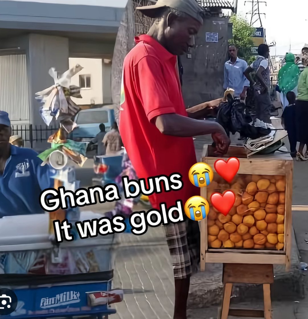 Miss.ayo.artss tweet media