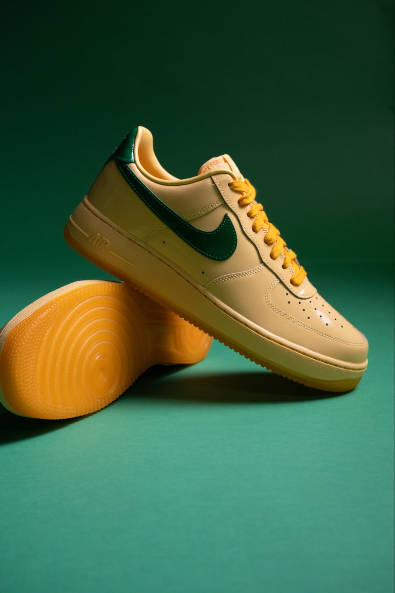 Sole Fly tweet media