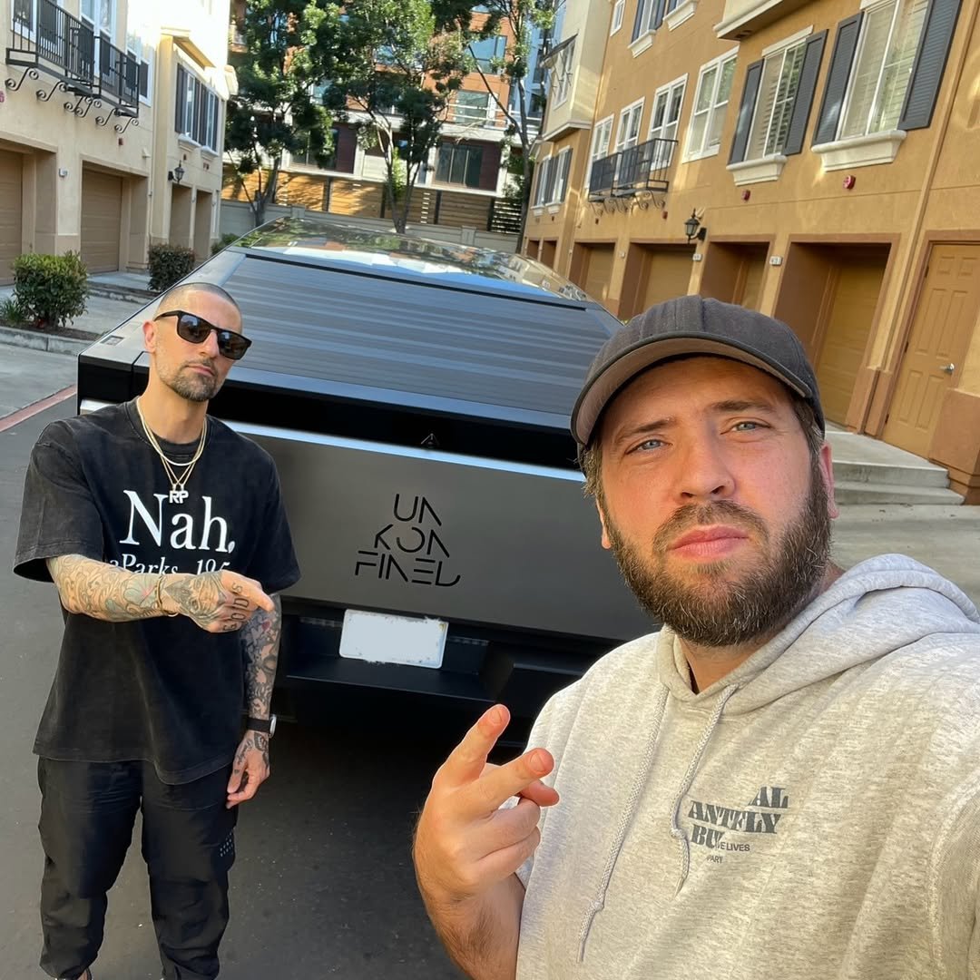 ⭕ Brock Pierson tweet media