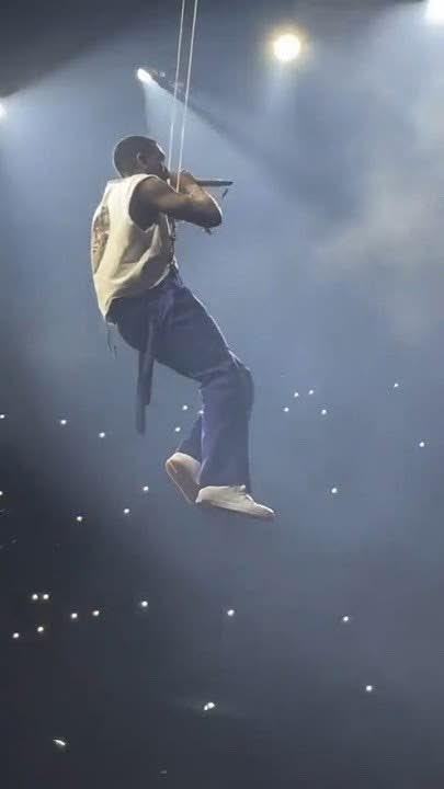 Gracecode🇺🇬🇷🇼 tweet media