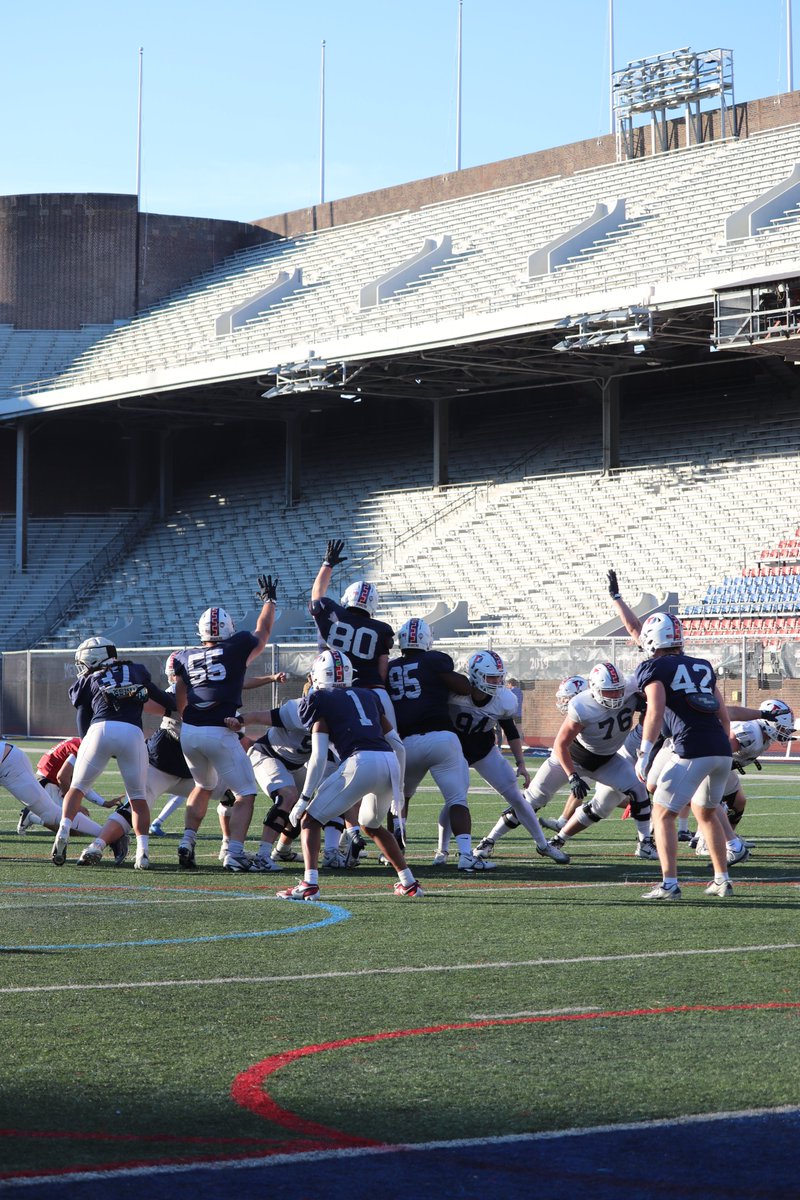 Penn Football tweet media