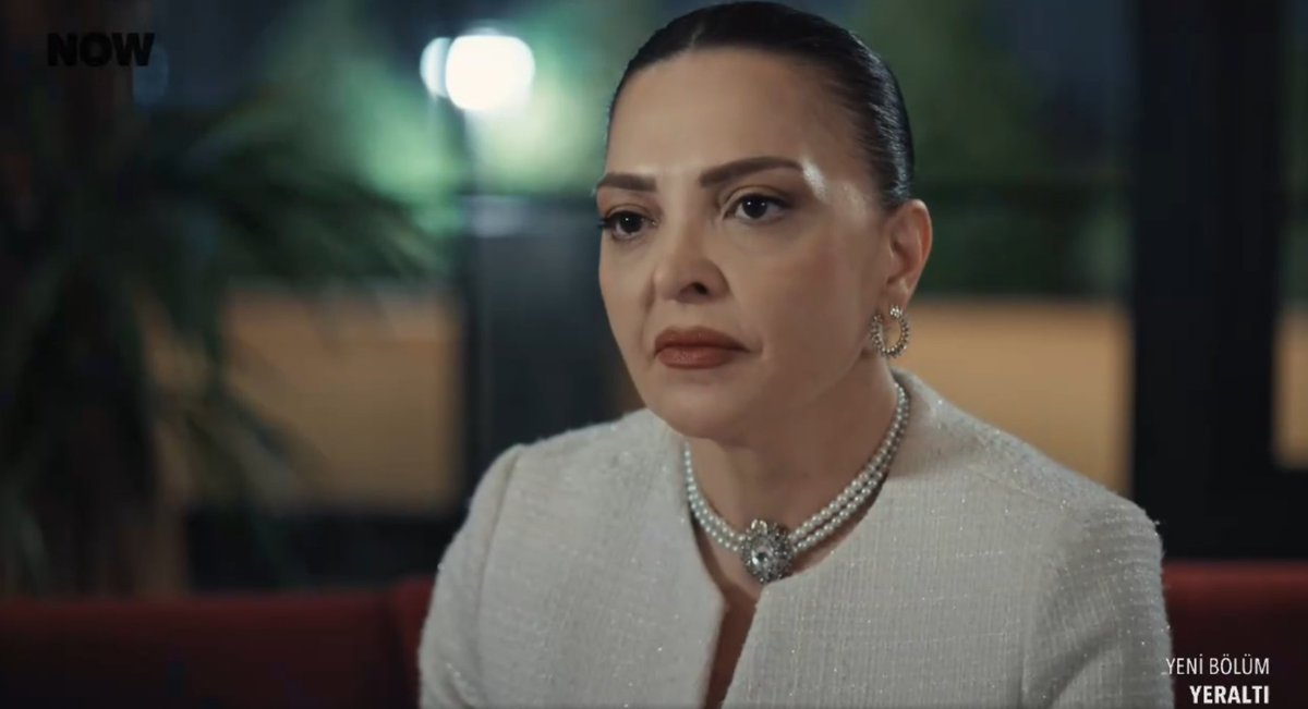 dizianaIiz's tweet image. Azize, Hamburglu'yu istihbaratın öldürdüğünü söyleyince Ceylan'ın yüzündeki tedirginlik ve ne öğrendiğini sorması. Adım adım Ceylan ve istihbarat bağlantısına gidiyoruz. #yeraltı