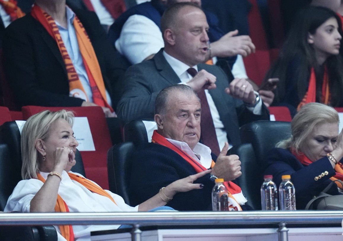 adımını atması avrupa şampiyonu olmamıza yetmiş 🤍