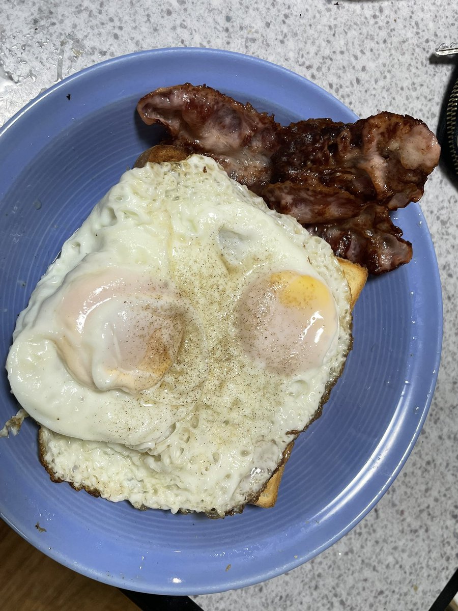 いしだ tweet media