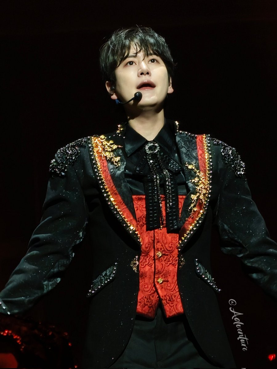 Adventure tweet media