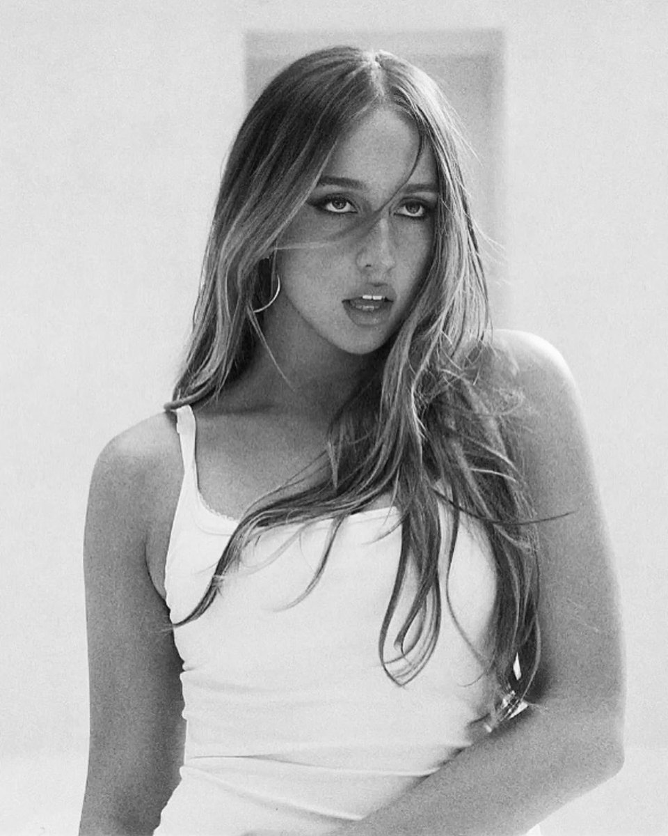 suri loves won tweet media