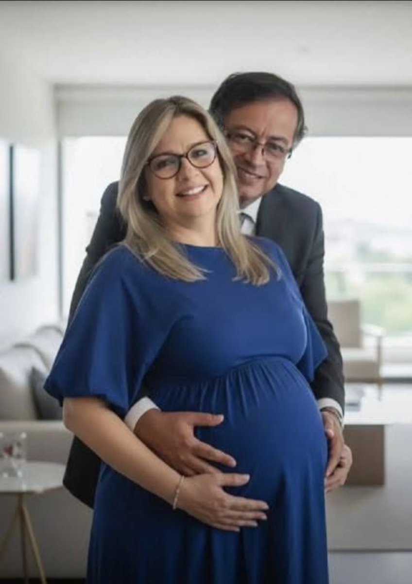 Vicky Dávila tweet media