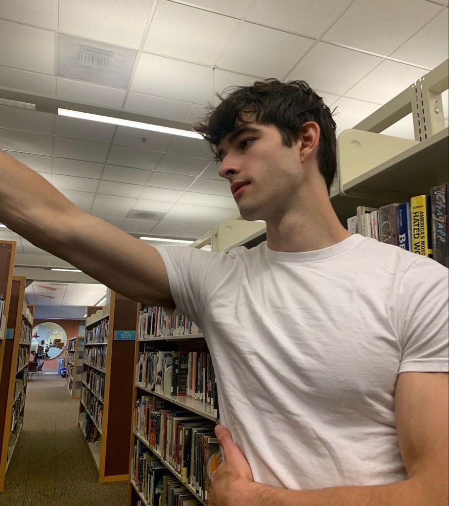 corde𓍼ོ tweet media