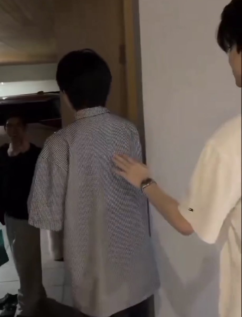 บิ (bbi) tweet media