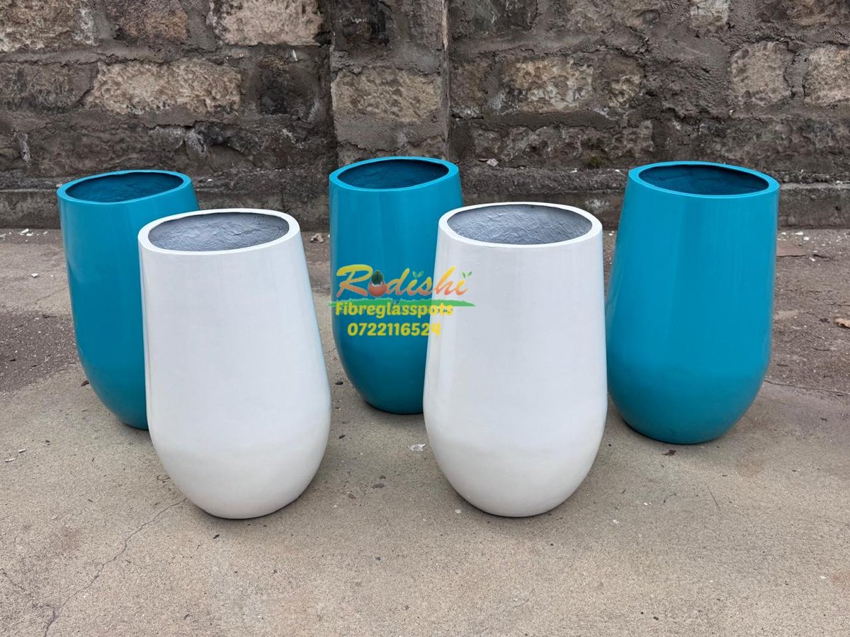 Rodishifibrepot's tweet photo. Fibreglass flower pots available!
 Each @ 6000
For both residential and commercial. 
Call/ whatsapp +254722.116.524.

We manufacture and customize any shape and size. We give 2 years gurantee. 

Located in Lavington curve exit and Ridgeways besides Saj. 

#planters #officeplants #pottedplants #outdoorplants #corporateplanters #ecofriendlypots #rectangularpots #flowerplanters #uniquepots #modernpots #uniqueplanters #officedecor #corporatepots #homedecor #balconypots #customizedplanters #fibreglasspots #indoorpots #modernplanters #fibrepots #durablepots #outdoorpots #LuxuryHomes #plants #flowers #modernplanters #fiberplanters #fiberpots #commercialplanters #customizedrectangularpot