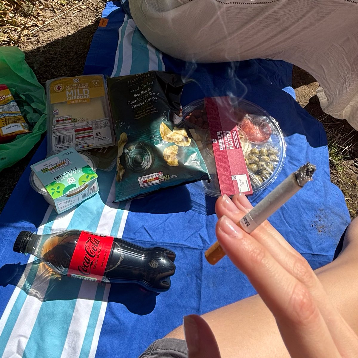 georgie 🪐 tweet media