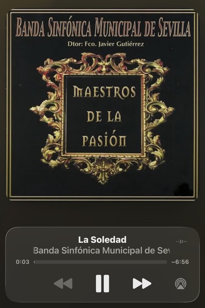 luissbanoss's tweet photo. Yo no entiendo cómo esta marcha no se incluye en todos los repertorios. Cuánta solemnidad derrochó Pedro Morales en 7 minutos https://t.co/4orDSQ99bd