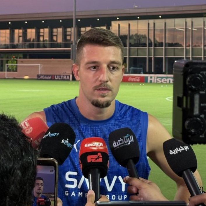 Auz | عزيز tweet media