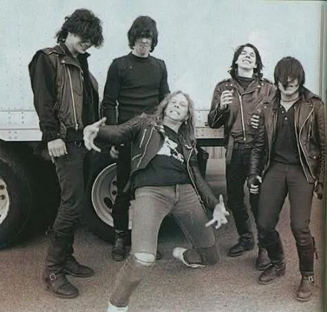 Metallicolombia tweet media