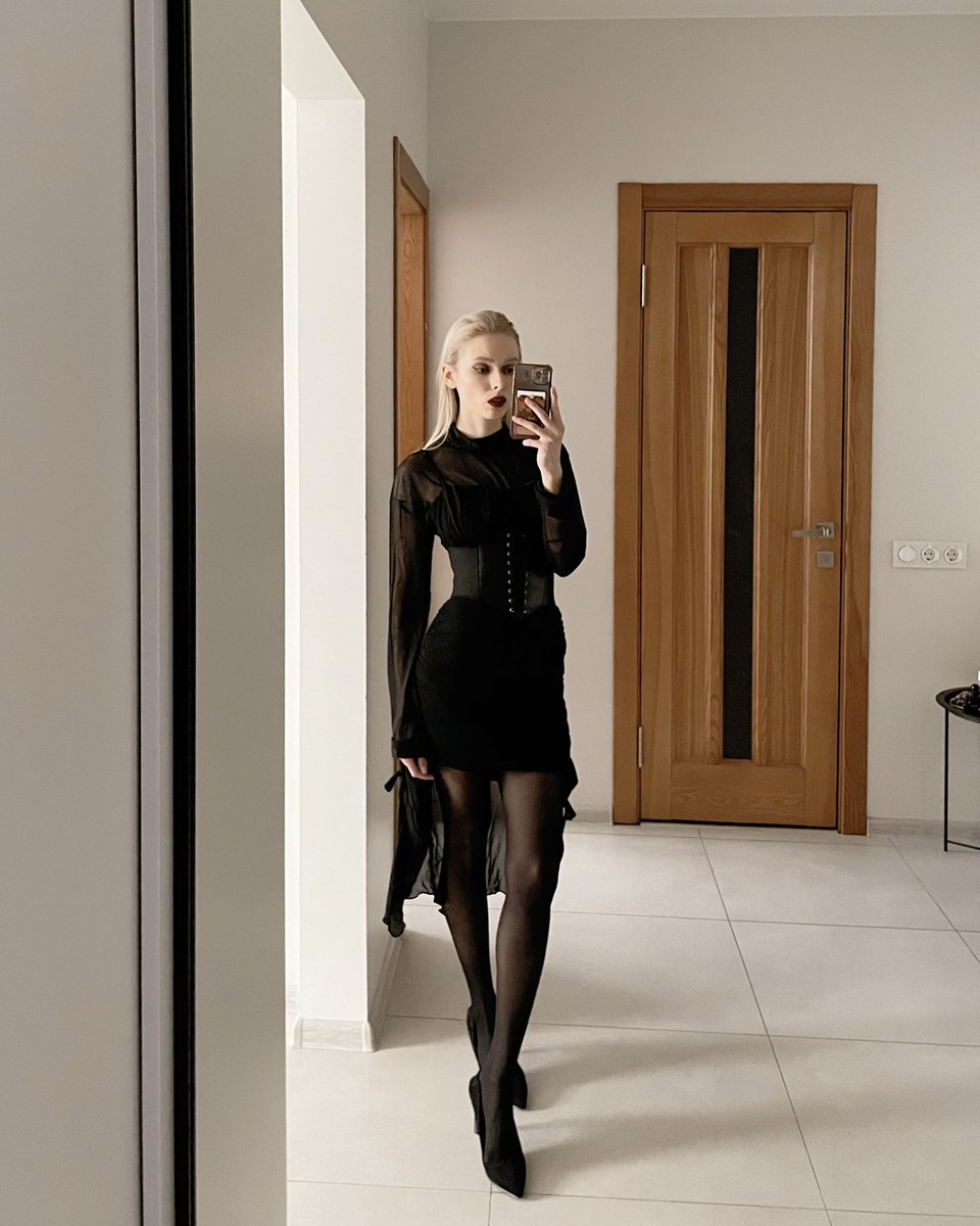 Євгенія Аннюк tweet media