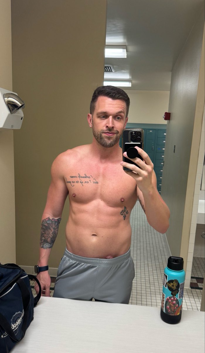 Daxx James tweet media