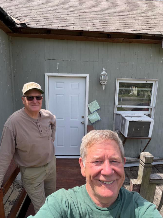 UnitedWay_PC's tweet photo. Thank you Dan Ritter and Phil Ferguson for volunteering for our Hometown Helping Hands Program and installing a door for one of our Posey County residents. https://t.co/mjXIrnzxta