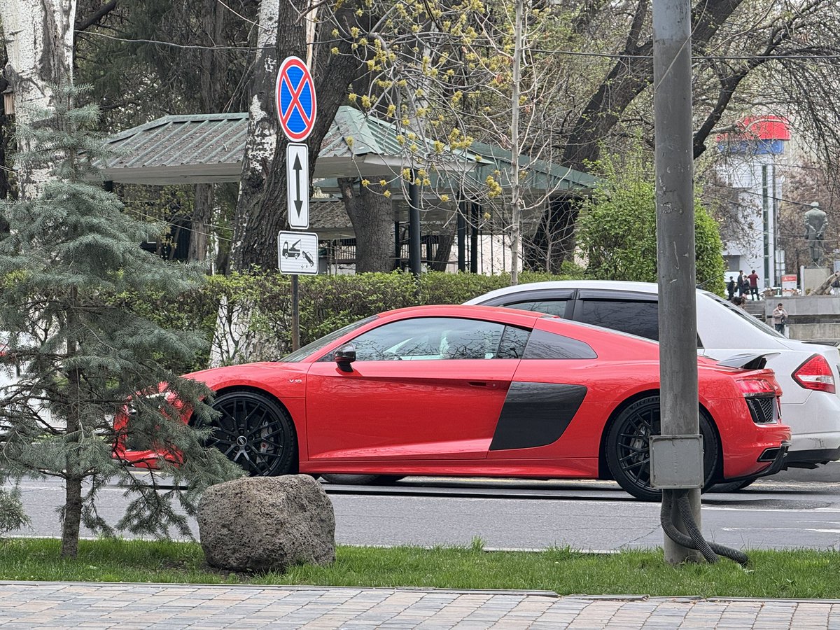 սեգիլու tweet media
