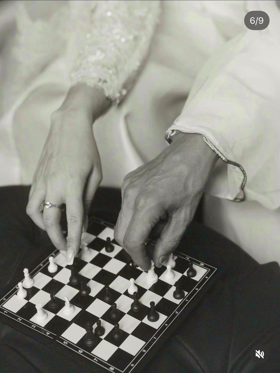 سكَون tweet media