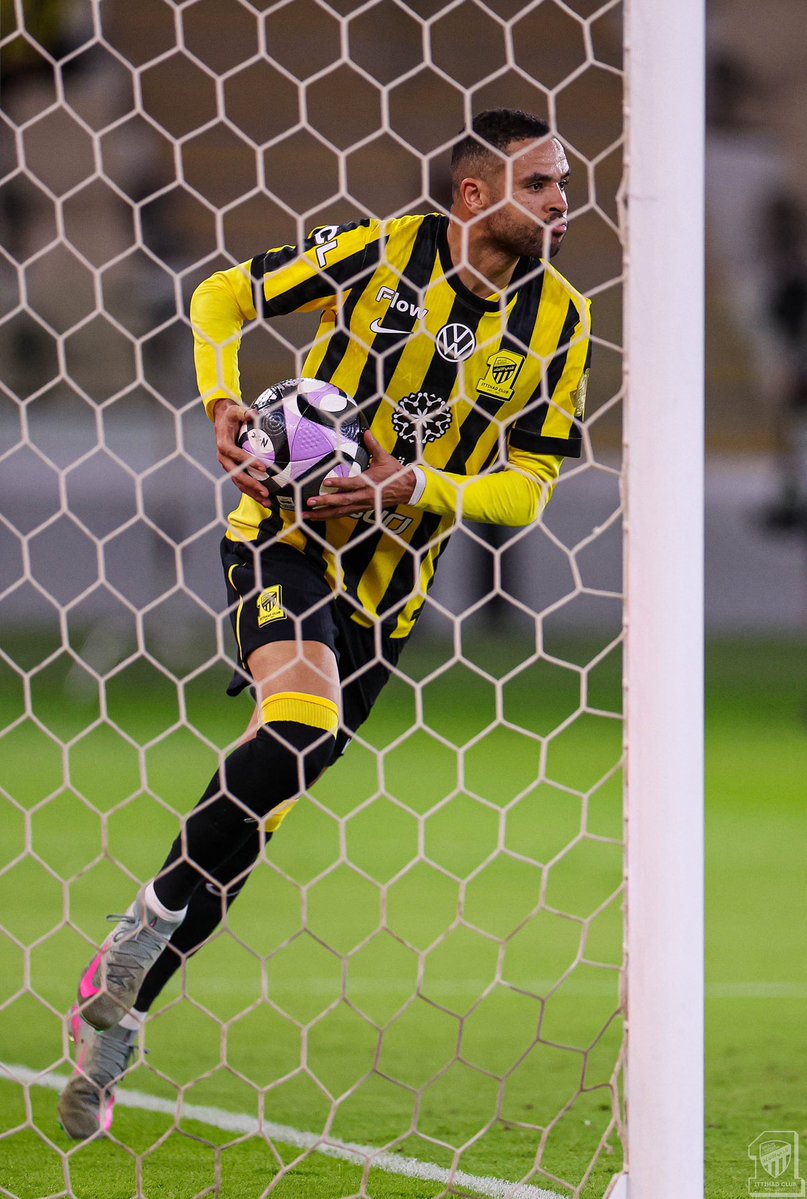 عايشه tweet media