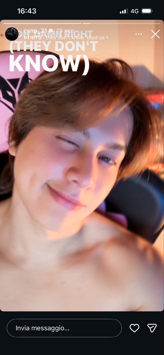 Vaporeon853 tweet media