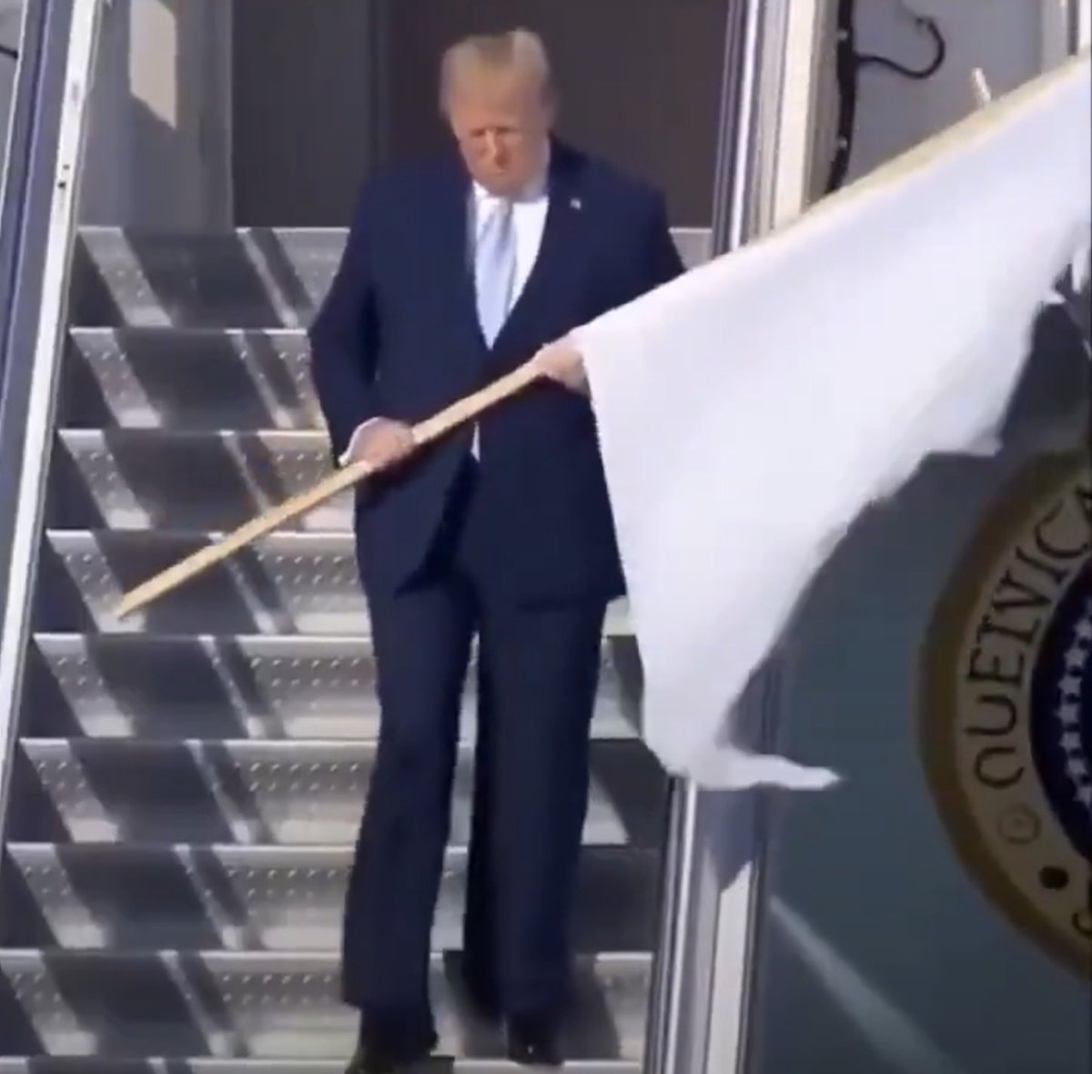 Rob Lackenby @butsurelynot tweet media