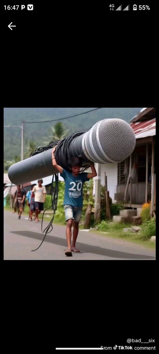 Viz Lane.. tweet media