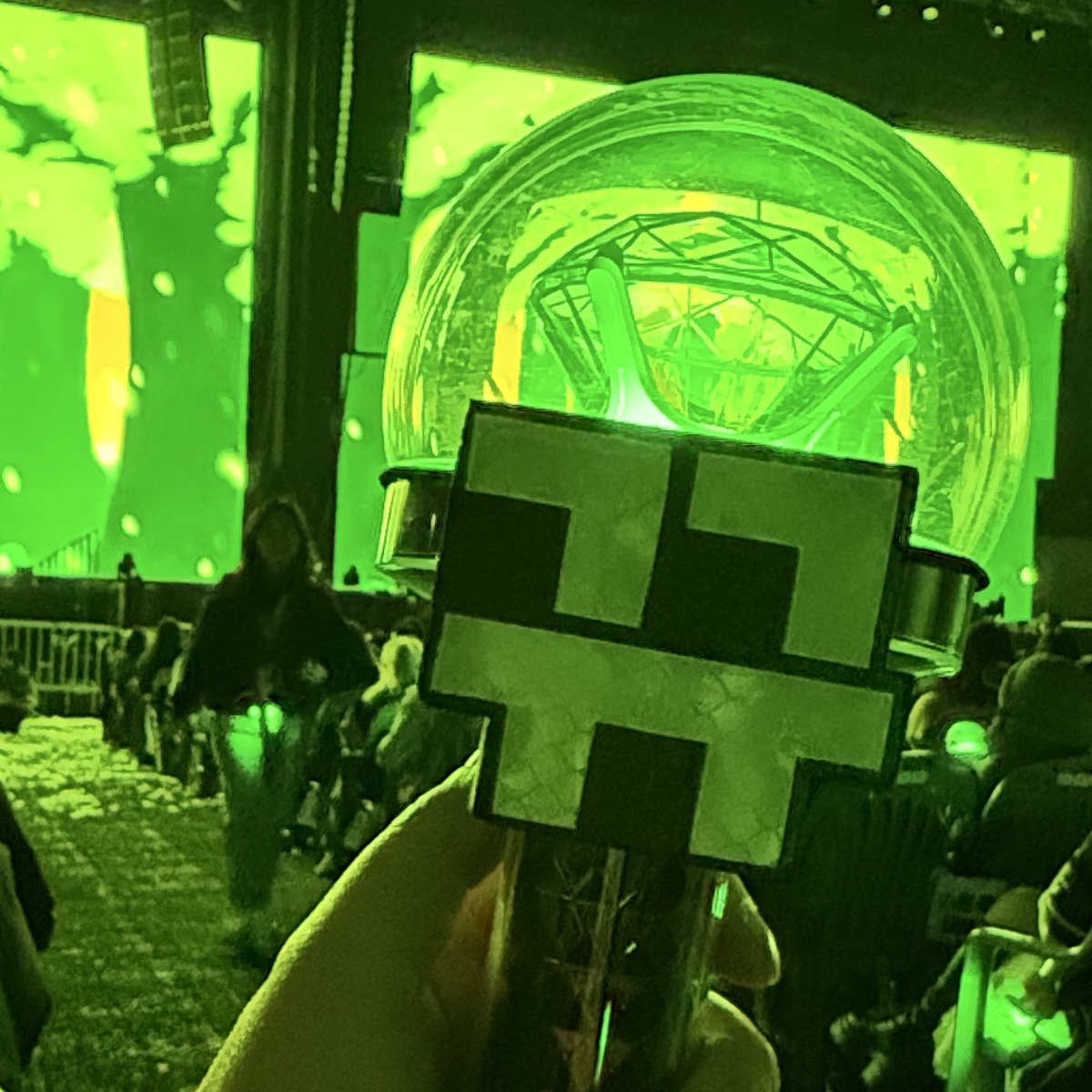 쫀⚯̮ tweet media