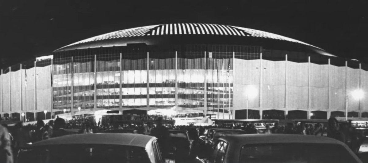 Save Texas History tweet media