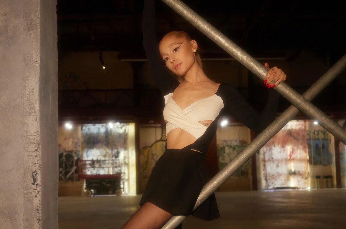 Ariana Grande Philippines ☼ tweet media