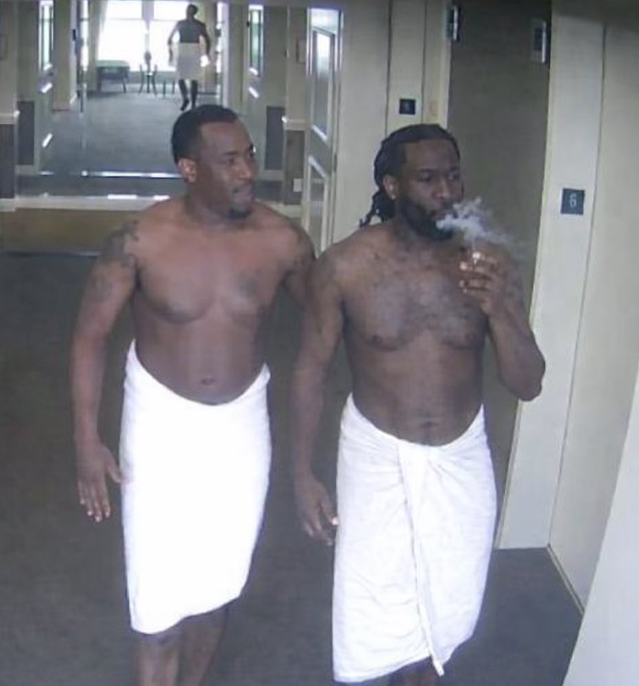 osama ✯ tweet media