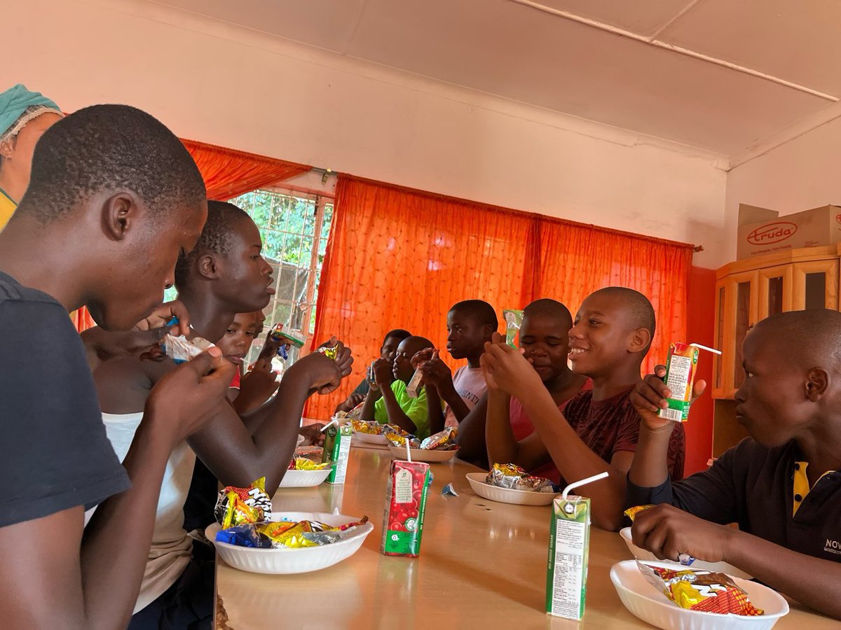HVNGlobal's tweet photo. Eswatini Easter Outreach: Remar Orphanage Home.
Our volunteers surprised the boys at Remar Orphanage Hime when they delivered some Easter goodies and treats for them. It was a demonstration of the message :Jesus paid it all and indeed the boys experienced the message.

#HVN https://t.co/EsV7uxe5AJ