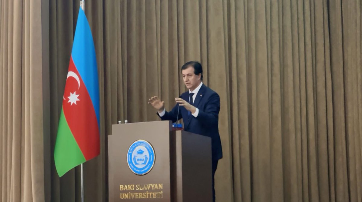ardahanuniresmi's tweet photo. Rektörümüz Prof. Dr. Öztürk Emiroğlu, Bakü’de Düzenlenen I. Türkoloji Kurultayı'nın 100. Yılına İthaf Edilen Uluslararası Türkoloji Araştırmaları Konferansı’nın Açılış Konuşmasını Yaptı

Haber detay;https://t.co/Xqb5SERZ7p

@EmirogluOzturk 

#ArdahanÜniversitesi #ARÜ #BilgiGüçtür https://t.co/JVjN83B5SY