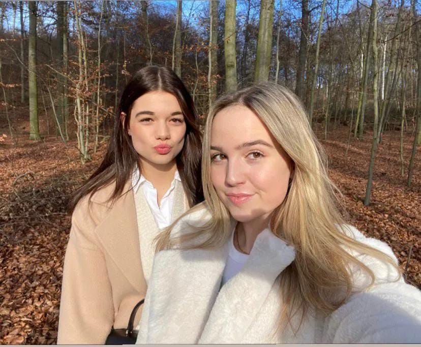 Miss Velora tweet media