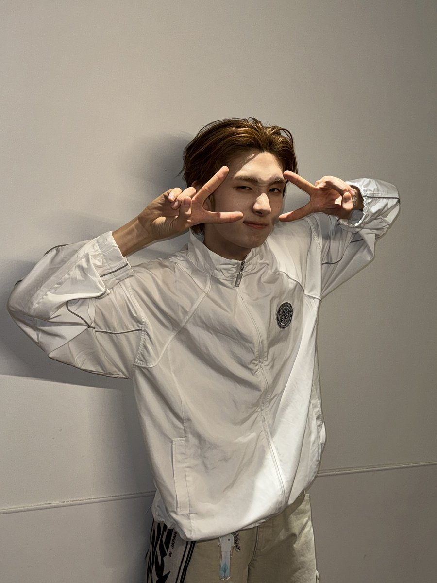 𝗬𝗢𝗨𝗡𝗚𝗝★𝗘 tweet media