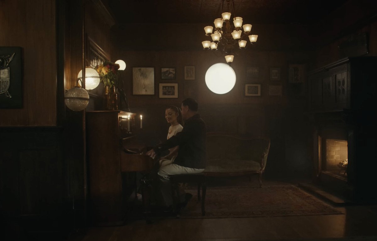 Ariana Grande Philippines ☼ tweet media