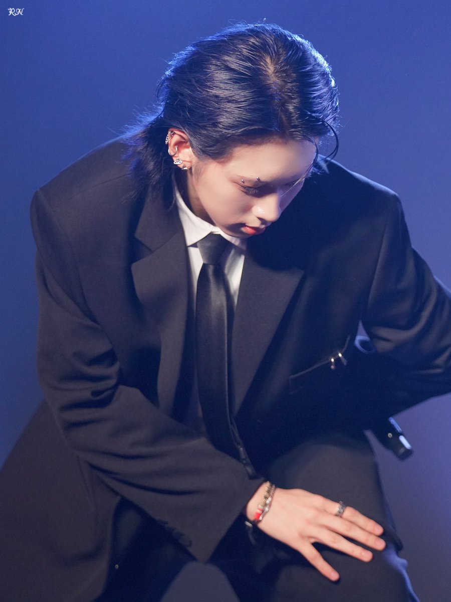 260408
𝙳𝚇𝙼𝙾𝙽 𝚂𝙿𝙴𝙲𝙸𝙰𝙻 𝙹𝙰𝙿𝙰𝙽 𝙻𝙸𝚅𝙴 
𝙱𝙴𝚈𝙾𝙽𝙳 𝚃𝙷𝙴 𝚁𝙸𝚂𝙴 : 𝙳𝚇𝙼𝙾𝙽

#DXMON #다이몬
#HEE #히