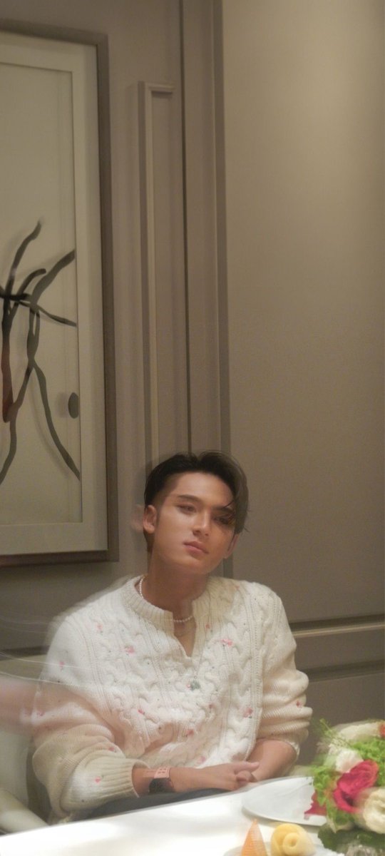 USE ' HEY / ✉️ ' - ENGLISH ONLY tweet media