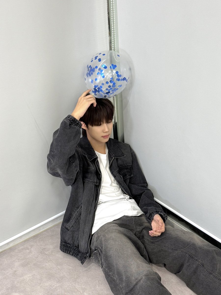 The Wind tweet media