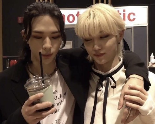 ²²﹕²² tweet media