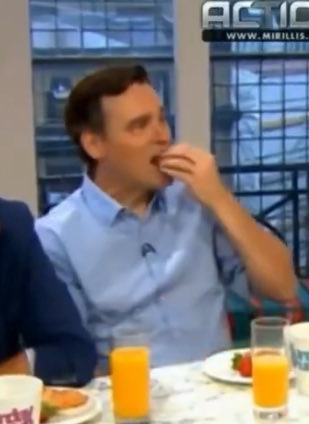 Hanami !! 🇵🇸 tweet media