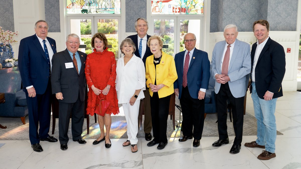 OleMissAlumni's tweet photo. ✨ Check out photos from the @umlaw1854 2026 Law Alumni Hall of Fame ceremony!

📸 Bill Dabney Photography

PHOTOS:
https://t.co/r9fyPVuGIu https://t.co/lHk7wQ6Py3