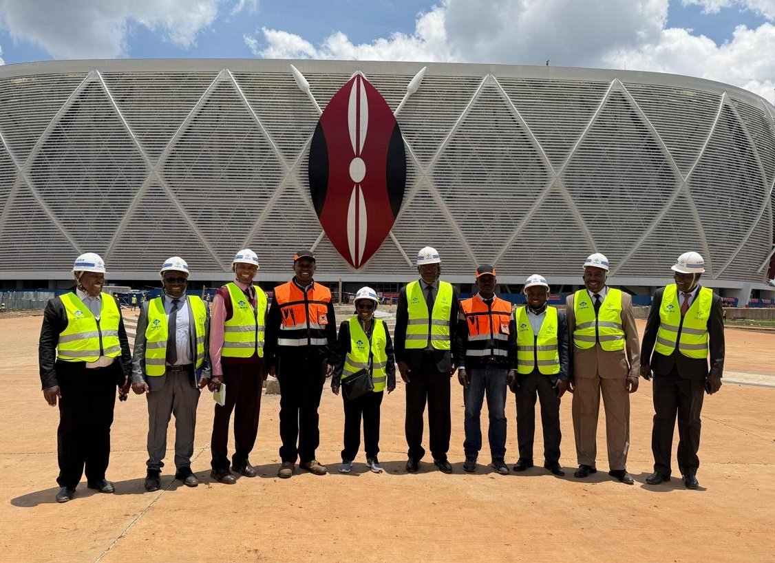 OAG_Kenya's tweet photo. The Auditor-General during a visit to assess status of construction at Nairobi’s Talanta Sports Stadium and the Bomas International Convention Complex (BICC), a project aimed at being a top tier green conferencing facility.

#EnhancingAccountability https://t.co/xv6fWA2ono