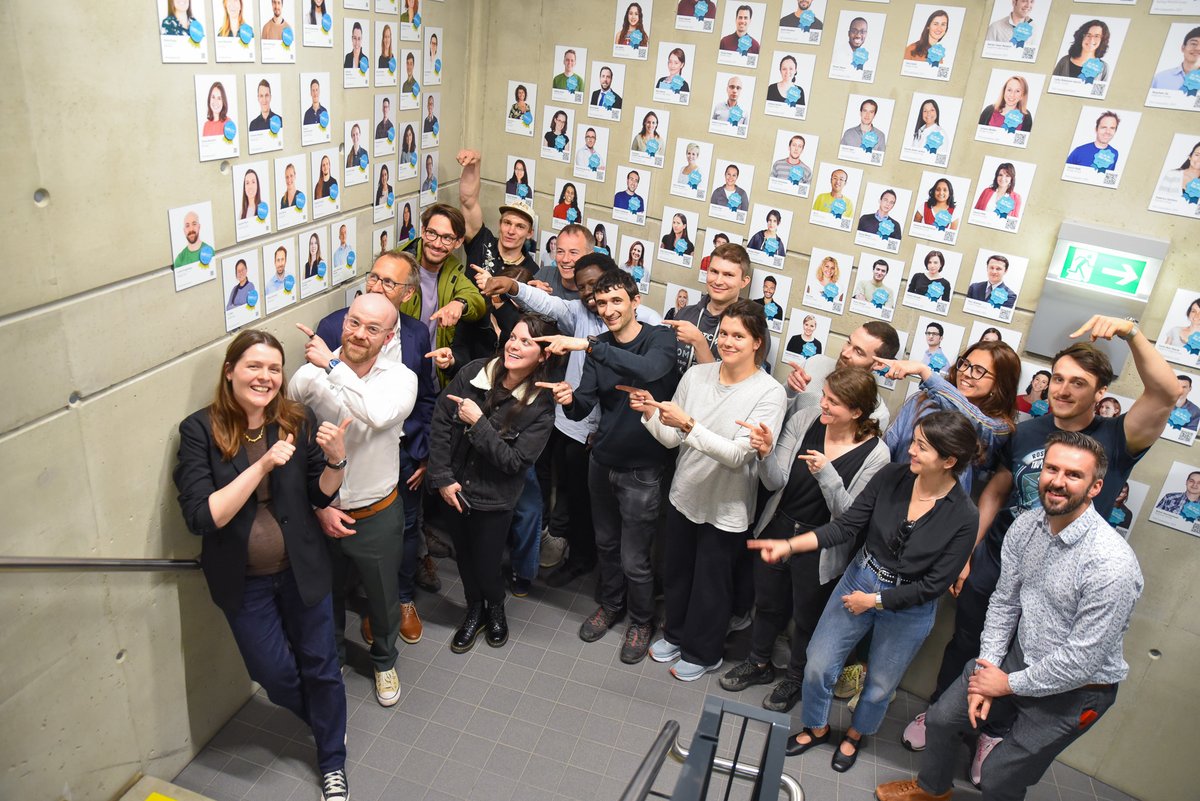 CeMM_News's tweet image. 🎓 Congrats to @LukasEnglmaier from the group of CeMM Adjunct PI Andreas @villunger, who has successfully defended his PhD thesis entitled "tRNA thiolation defects disrupt cellular proteostasis and tissue homeostasis in mammals." We're very proud, well done!!👏🏻 🎉 #phdlife