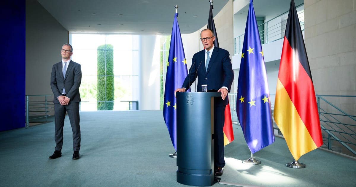Irandiasporaa's tweet image. Germany accuses JD Vance of hypocrisy over claim that EU meddled in Hungary’s election - politico.eu dlvr.it/TRx3p8 #Germany #JDVance #Hypocrisy #EUElections #Hungary