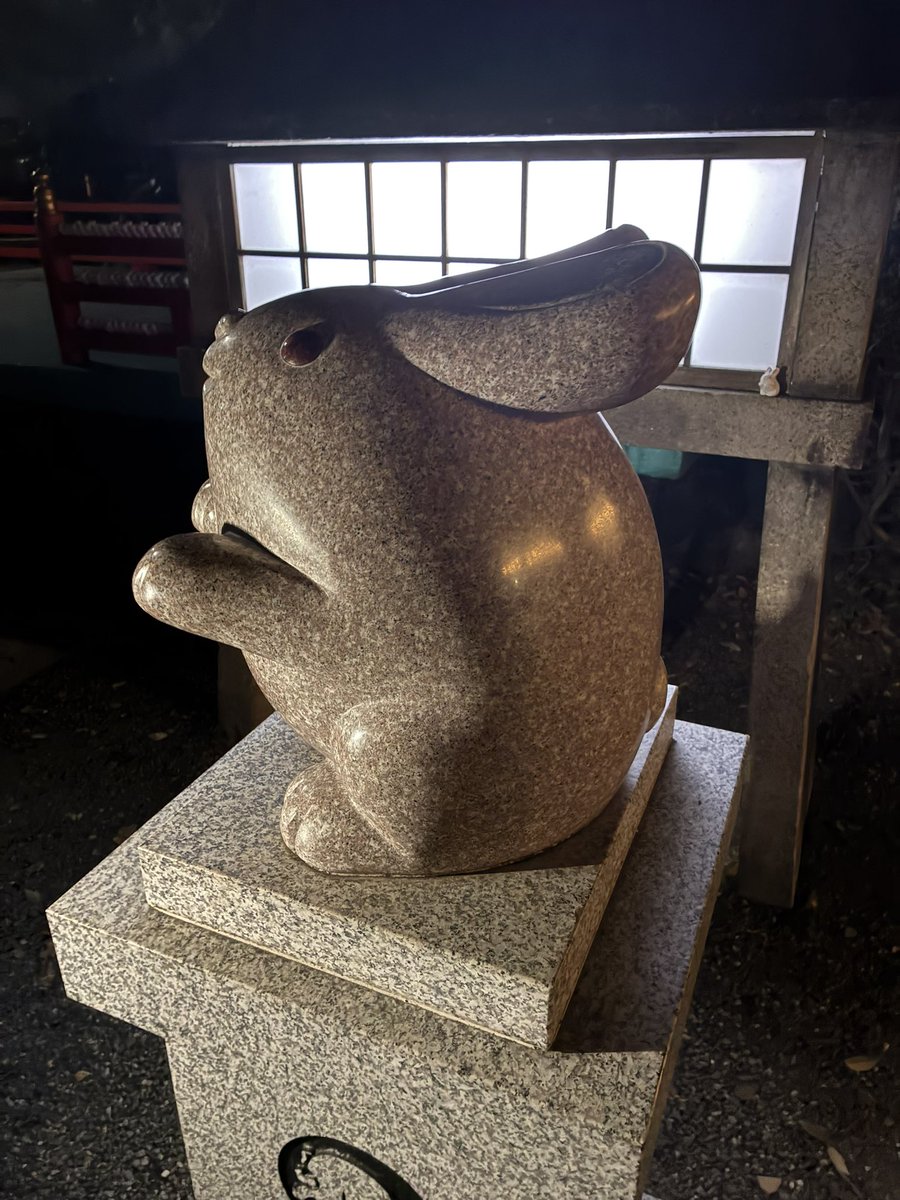 ストライプ tweet media