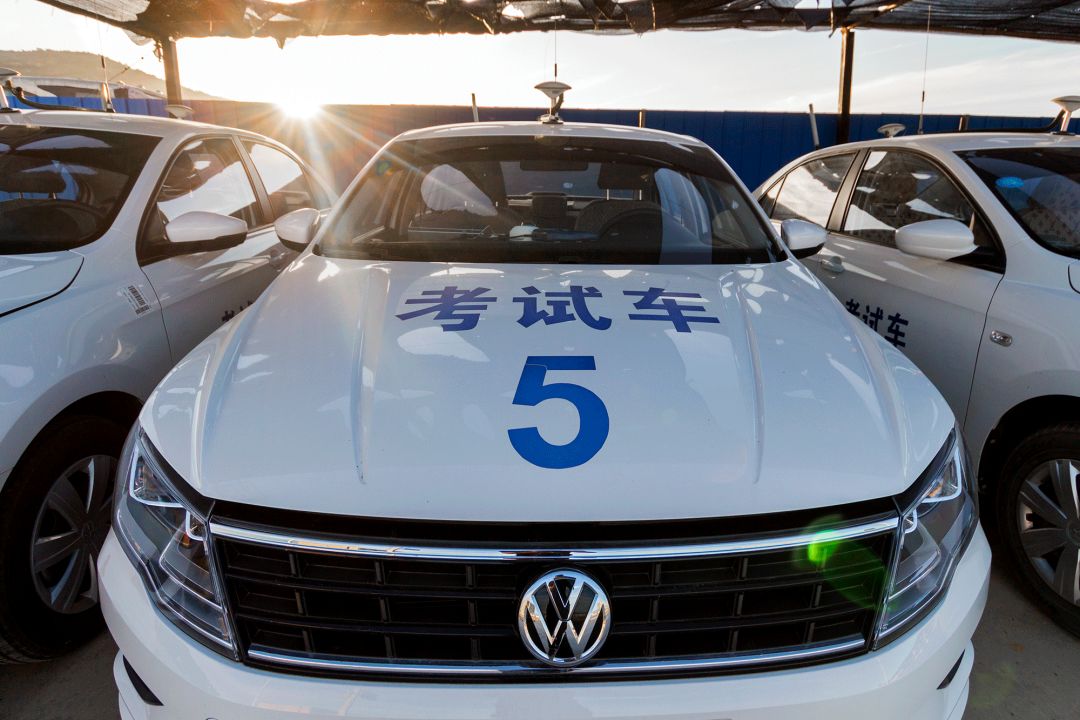 tom ashwin tweet media